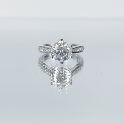 Crystal (Luxurious six-prong)