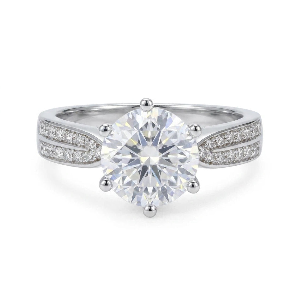 Starlight Queen round-cut moissanite ring on hand — AUMIRE JEWEL