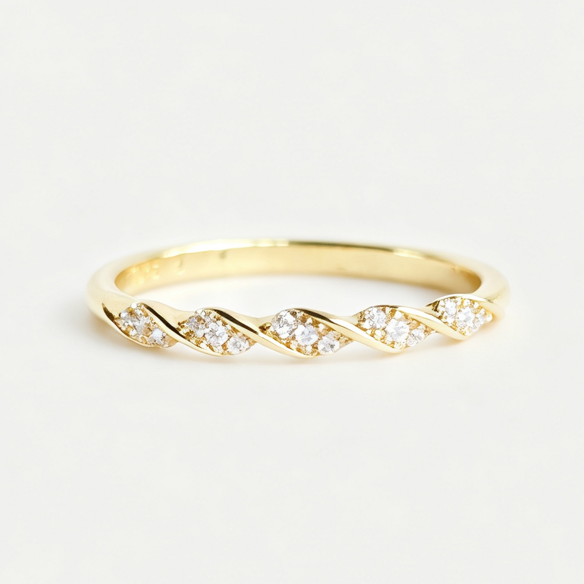 Maren round-cut moissanite ring on hand — AUMIRE JEWEL